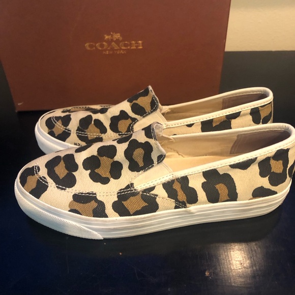 COACH SNEAKERS SLIP ON LEOPARD SIZE :7.5 PREOWNED - Picture 4 of 7